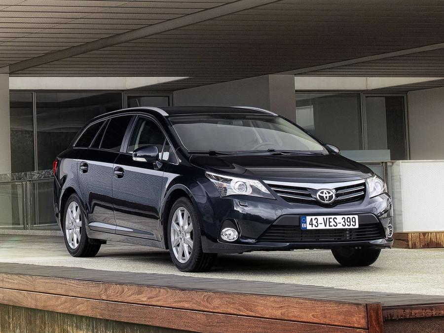  Toyota Avensis Wagon 2011 года  (фото 5 из 25)